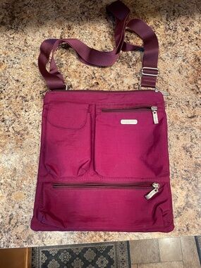 Baggallini Merlot Lightweight Crossbody Organizer